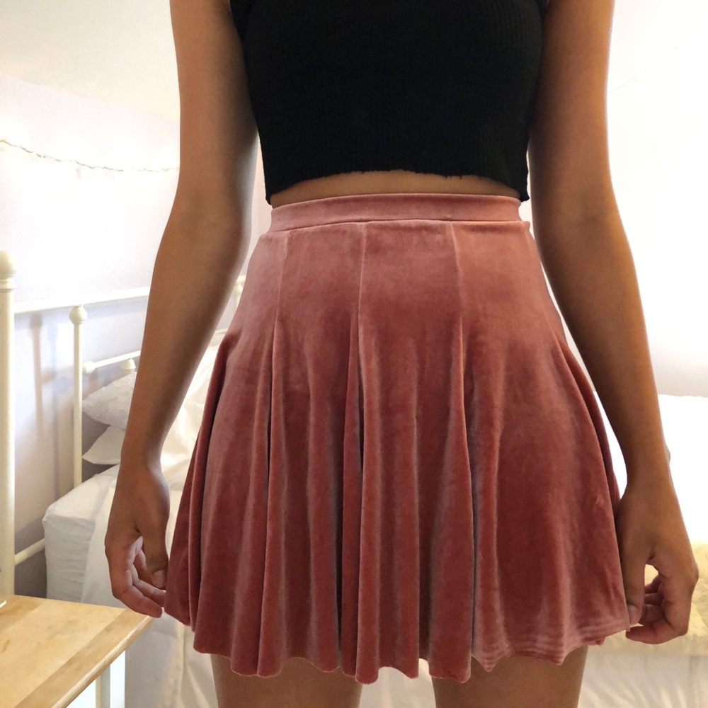 ✨SHOP SALE💕BOGO1/2 Dusty Pink/ Coral Velvet Skirt
